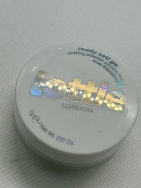Lottie London - Ready Set Go! Translucent Setting Powder
